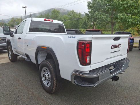 New 2025 GMC Sierra 2500 Pro w/ Convenience Package image 4