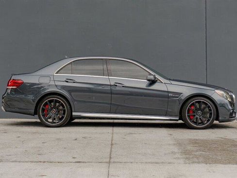 Used 2014 Mercedes-Benz E 63 AMG S-Model image 6