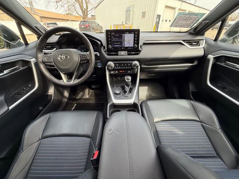 Used 2021 Toyota RAV4 XSE w/ XSE Grade Weather Package image 20