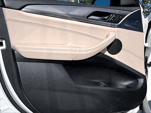 Used 2019 BMW X3 sDrive30i w/ M Sport Package 2 image 21