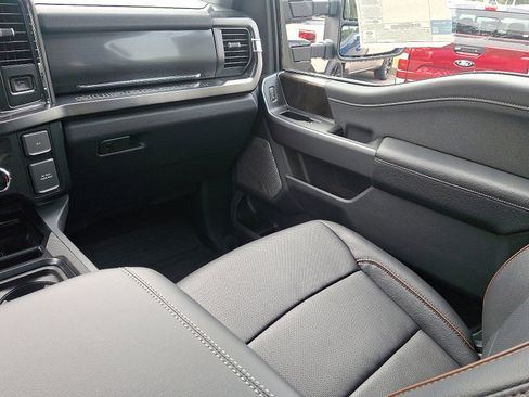 New 2026 Ford F250 Lariat w/ Tremor Off-Road Package AWD/4WD image 18