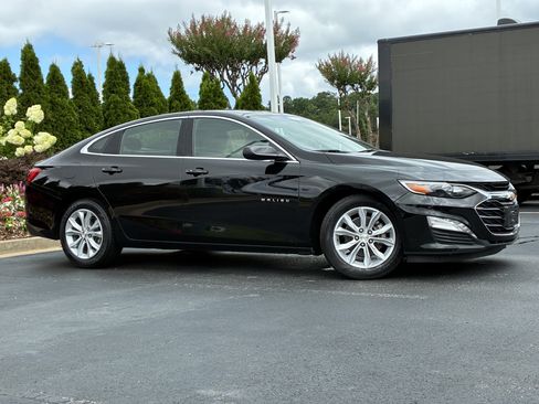 Used 2024 Chevrolet Malibu LT FWD image 3