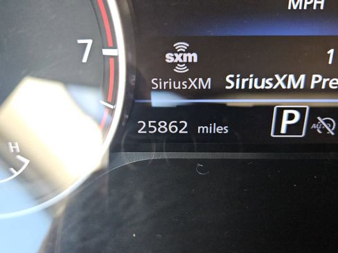 Used 2024 Nissan Sentra SV FWD image 15