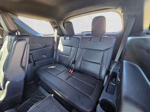 Used 2025 Ford Explorer ST image 14
