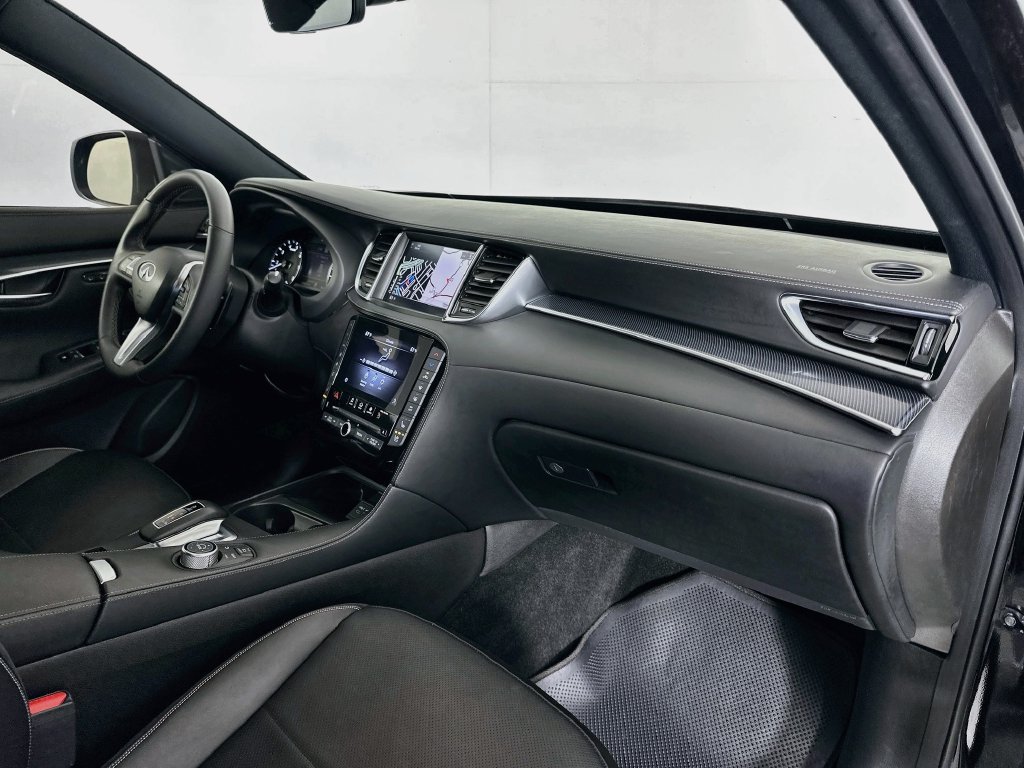 Used 2023 INFINITI QX50 Sport AWD/4WD image 30