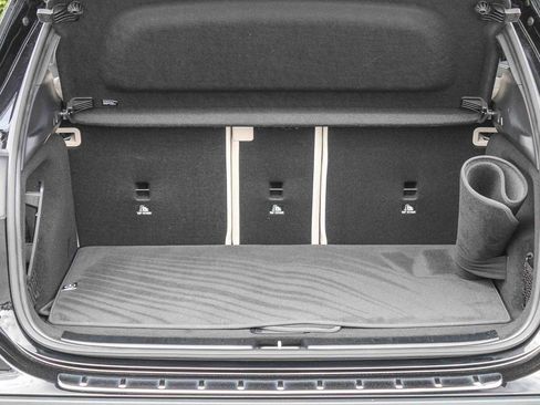 Certified 2026 Mercedes-Benz GLA 250 4MATIC image 27