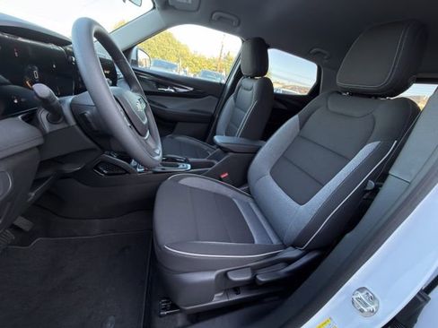 New 2026 Chevrolet TrailBlazer LT w/ Driver Confidence Package image 19