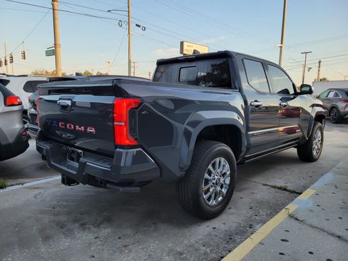 Used 2024 Toyota Tacoma Limited w/ Limited Package (LT) AWD/4WD image 3