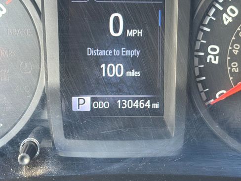 Used 2018 Toyota Tacoma SR w/ SR Convenience Package image 20