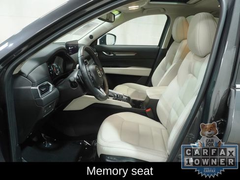 Used 2023 MAZDA CX-5 AWD 2.5 S w/ Premium Plus Pkg image 2
