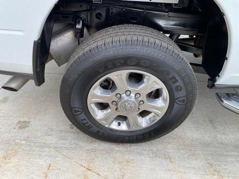 Used 2025 RAM 2500 Big Horn AWD/4WD image 14