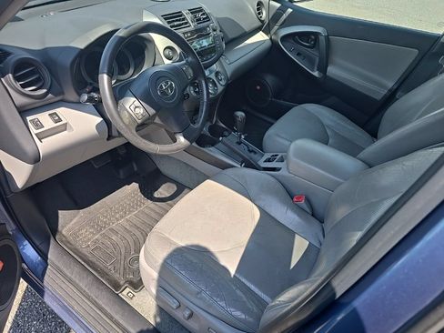Used 2011 Toyota RAV4 Limited w/ Limited Extra Value Pkg AWD/4WD image 12