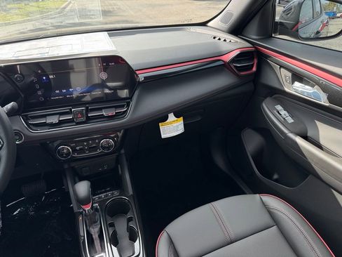 New 2026 Chevrolet TrailBlazer RS w/ Convenience Package AWD/4WD image 23