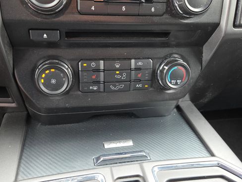 Used 2018 Ford F150 XLT w/ Equipment Group 302A Luxury image 26