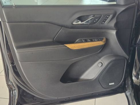 Certified 2018 GMC Acadia Denali w/ Technology Package AWD/4WD image 21