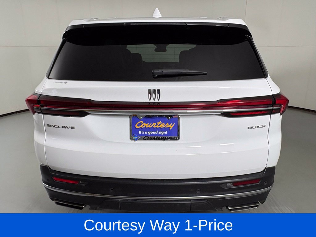 Used 2026 Buick Enclave Preferred FWD image 9