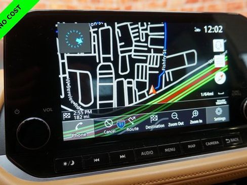 Used 2022 Nissan Rogue Platinum w/ Head-Up Display Package image 15