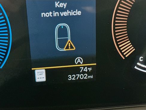 Used 2025 Hyundai Tucson SEL image 19