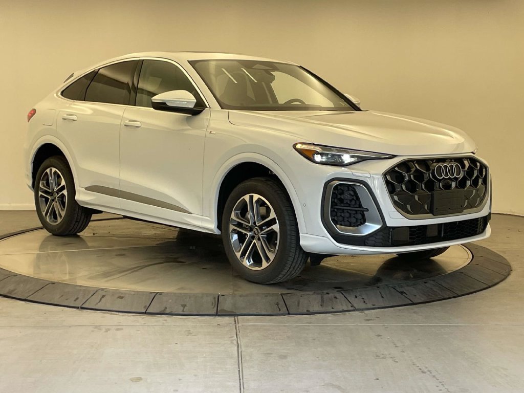 New 2026 Audi Q5 Premium Plus AWD/4WD image 9