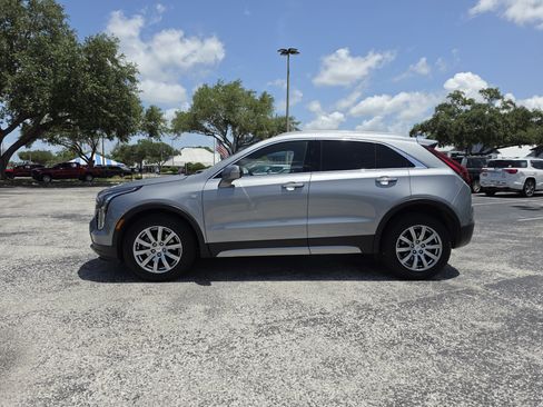 Used 2023 Cadillac XT4 Premium Luxury w/ Cold Weather Package AWD/4WD image 9