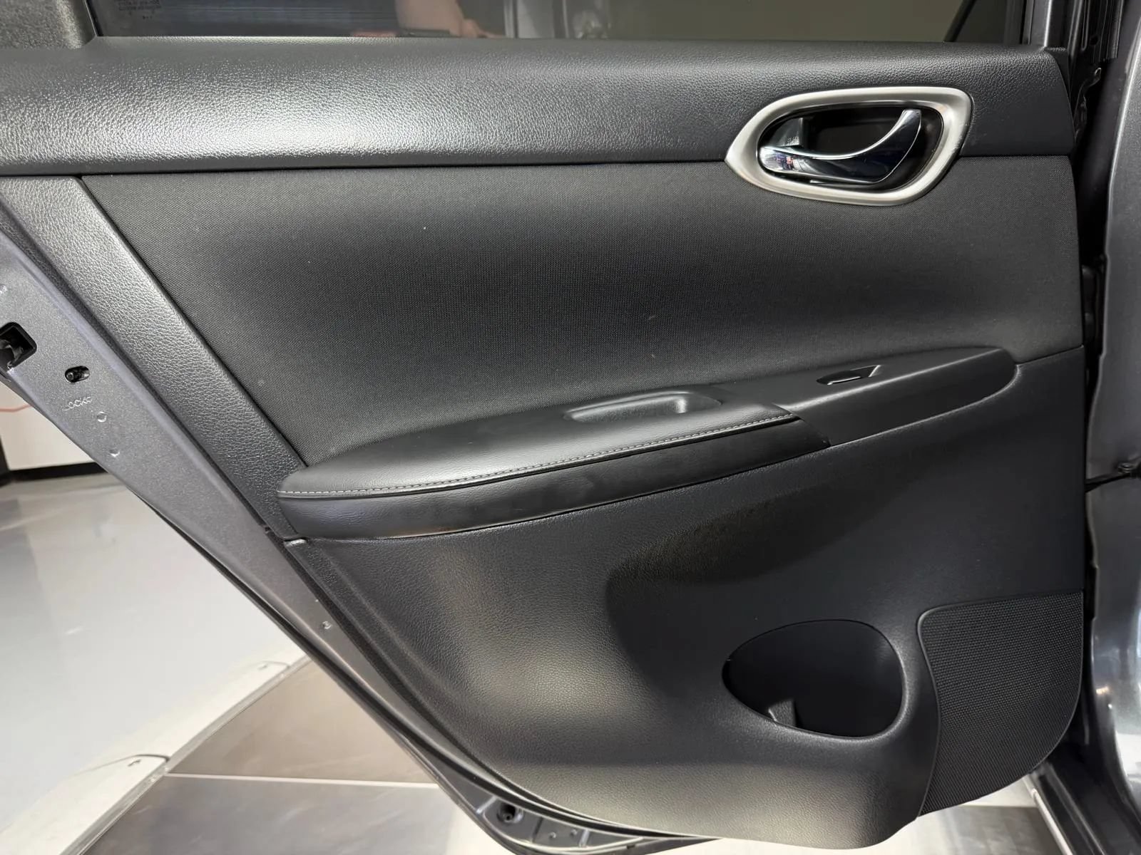 Used 2018 Nissan Sentra SV FWD image 15