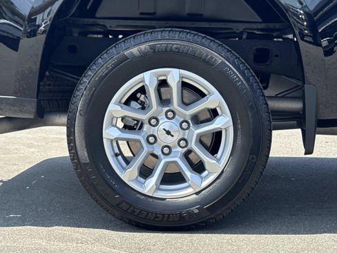 Used 2026 Chevrolet Silverado 1500 RST RWD image 32
