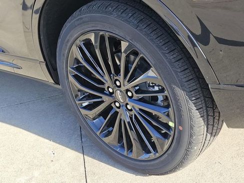 New 2026 Lincoln Corsair Premiere image 8