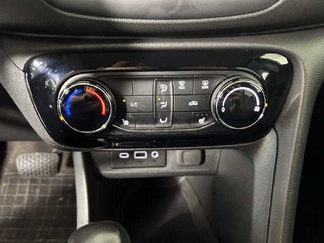 Used 2023 Buick Encore GX Preferred w/ Cold Weather Comfort Package AWD/4WD image 20