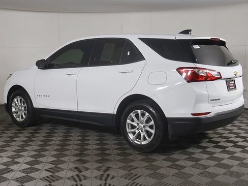 Used 2019 Chevrolet Equinox LS AWD/4WD image 6