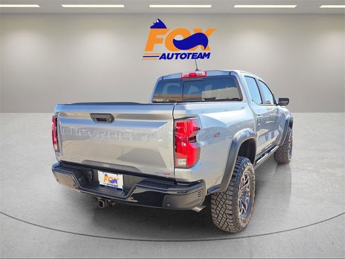 Used 2025 Chevrolet Colorado ZR2 w/ Technology Package image 5