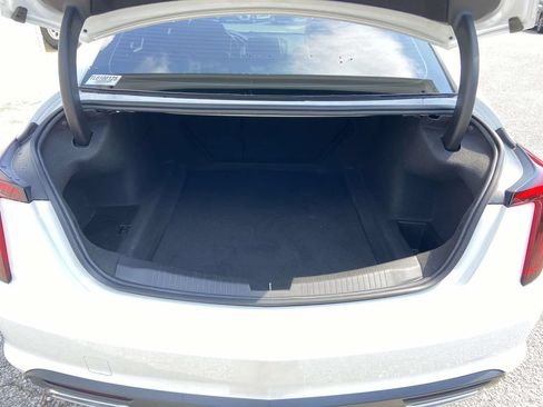 Used 2020 Cadillac CT5 Luxury RWD image 9