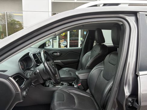 Certified 2019 Jeep Cherokee Limited AWD/4WD image 14