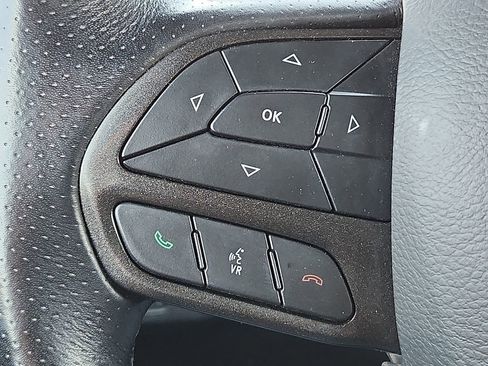 Used 2022 Dodge Challenger GT RWD image 15