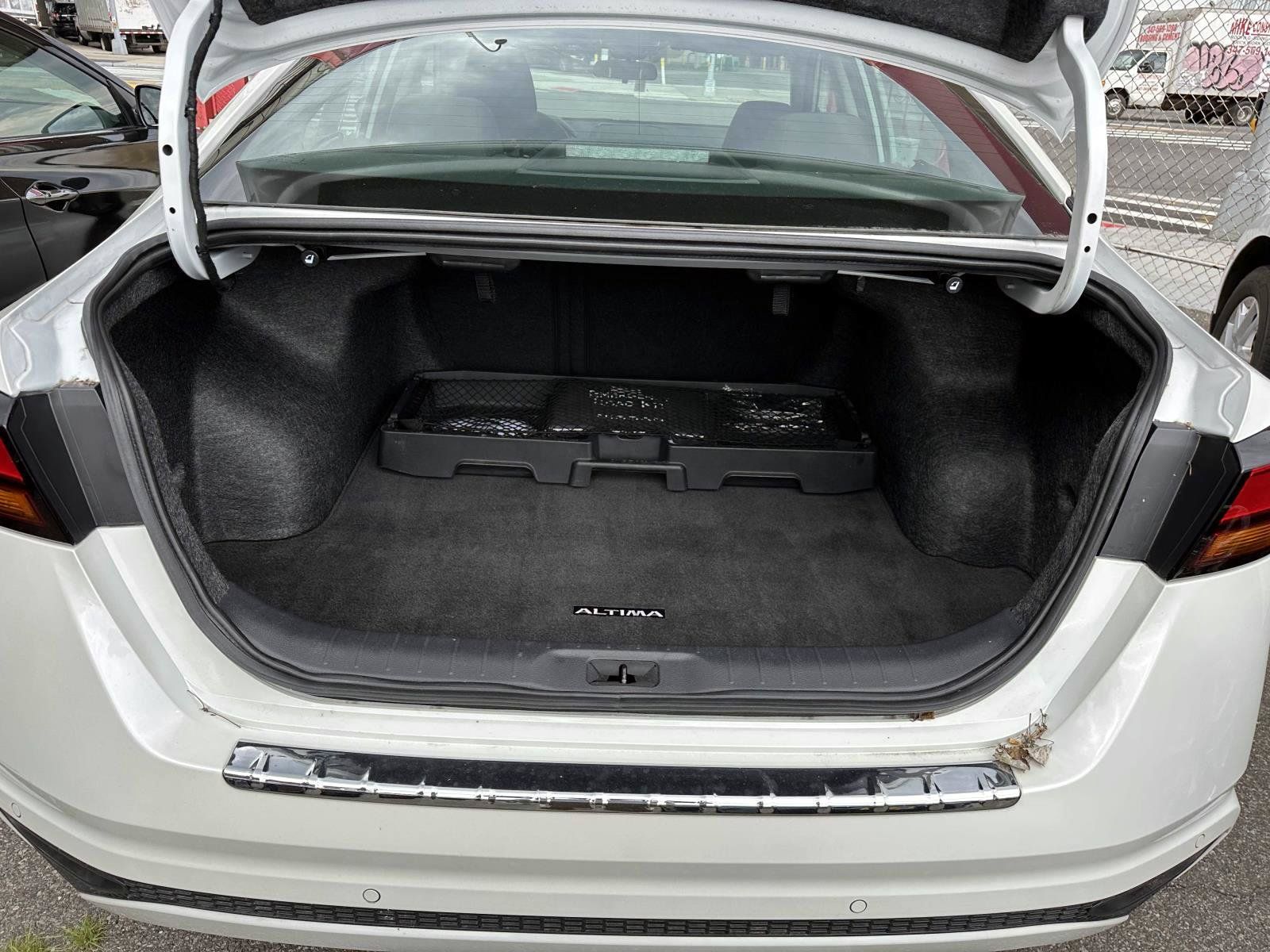 Certified 2023 Nissan Altima 2.5 SV AWD/4WD image 10
