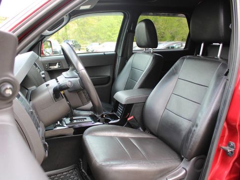 Used 2012 Ford Escape Limited AWD/4WD image 24
