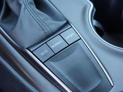 Used 2023 Toyota Camry SE FWD image 26