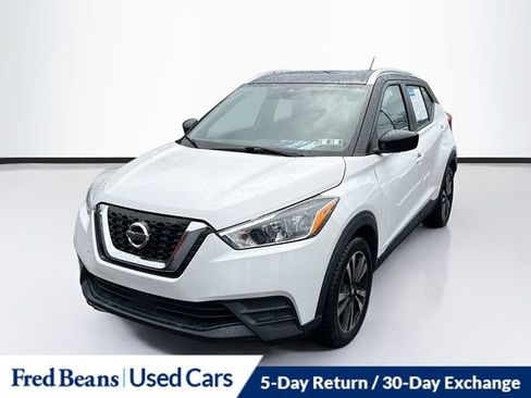Used 2020 Nissan Kicks SV image 3