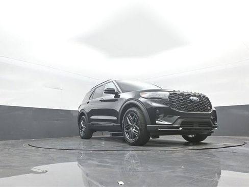 New 2026 Ford Explorer ST w/ Sun And Sound Package image 26