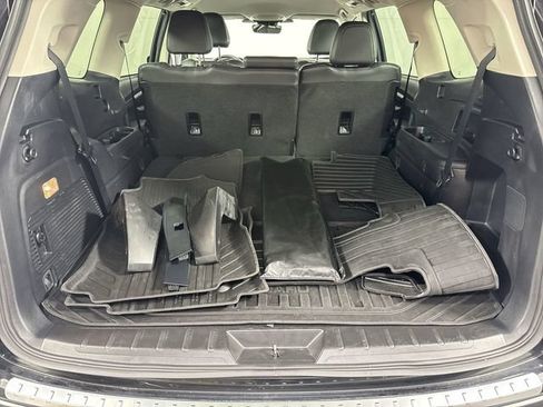 Used 2023 Subaru Ascent Limited AWD/4WD image 33