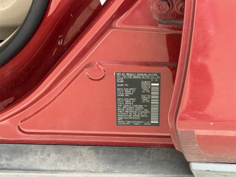 Used 2015 Nissan Rogue SV image 5