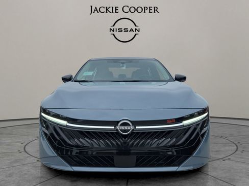 New 2026 Nissan Sentra SR w/ SR Premium Package image 8