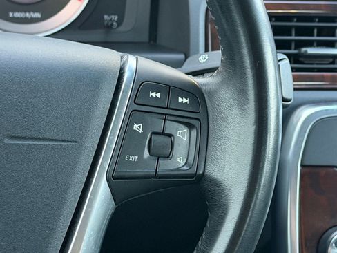 Used 2012 Volvo S80 3.2 image 25