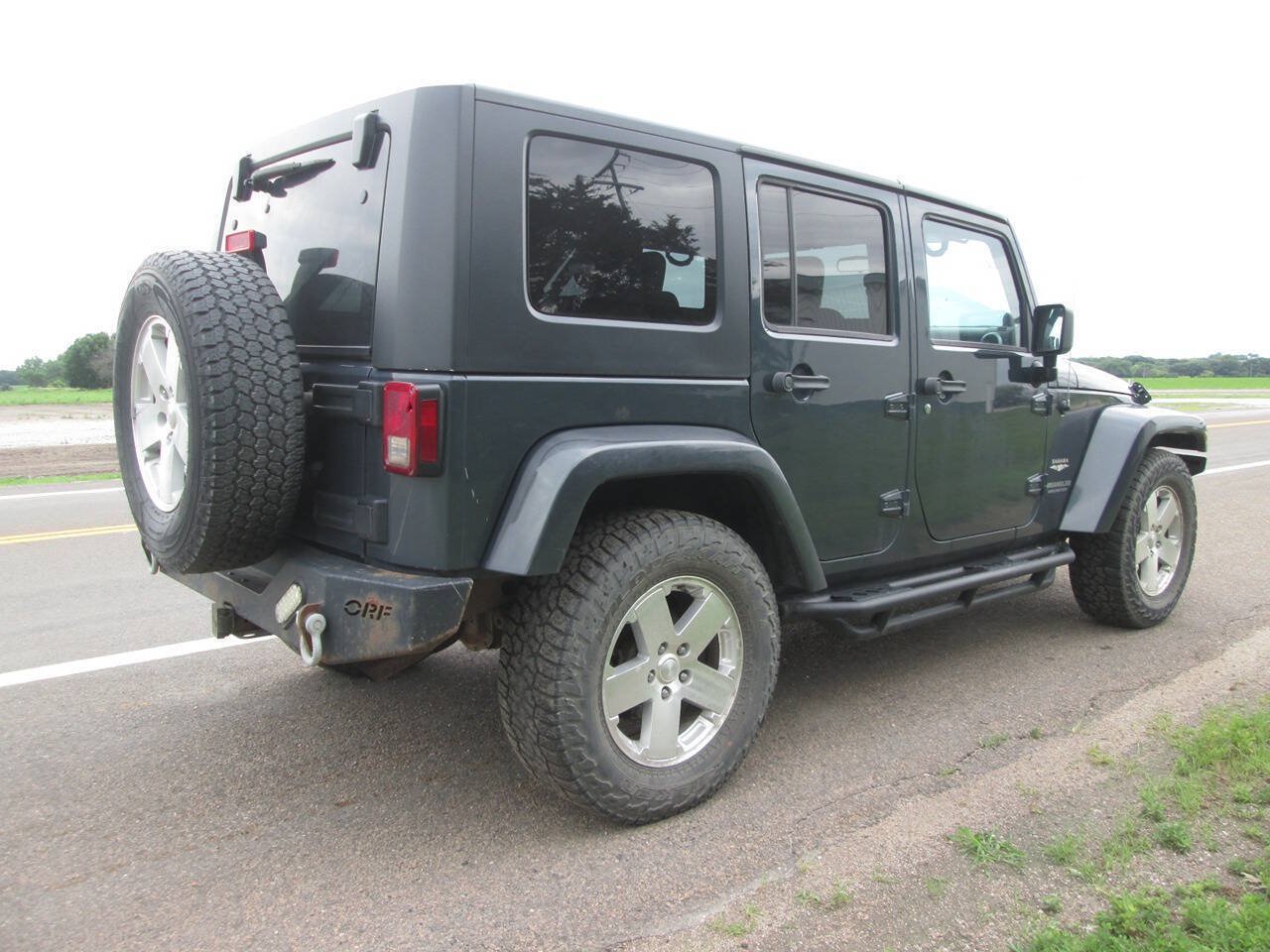 Used 2008 Jeep Wrangler Unlimited Sahara w/ Trailer Tow Group AWD/4WD image 6