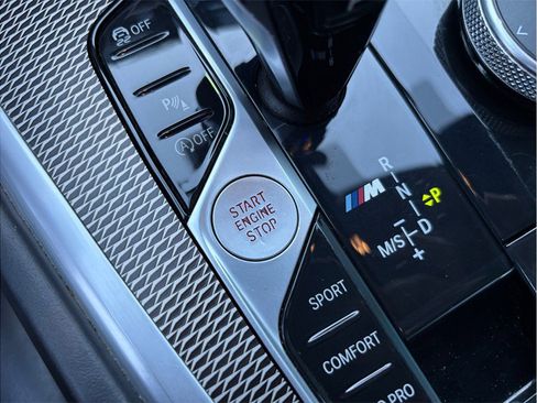 Used 2020 BMW X6 M50i image 33