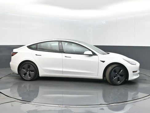 Used 2022 Tesla Model 3 Long Range image 8