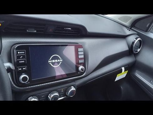 New 2024 Nissan Kicks SV w/ Exterior Package image 17