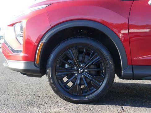 Used 2022 Mitsubishi Eclipse Cross LE AWD/4WD image 11