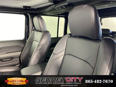 New 2026 Jeep Gladiator Sport image 10