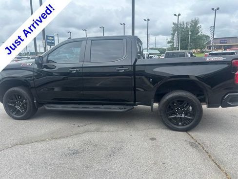 Used 2025 Chevrolet Silverado 1500 LT Trail Boss w/ LT Trail Boss Premium Package AWD/4WD image 7