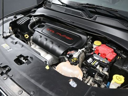 Used 2021 Jeep Compass Limited image 68